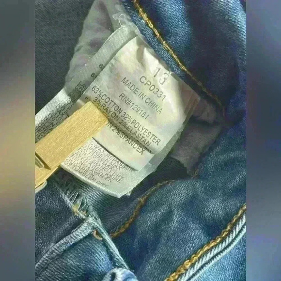 Fashion Nova 13 Youth Distressed Jeans - Picture 4 of 8